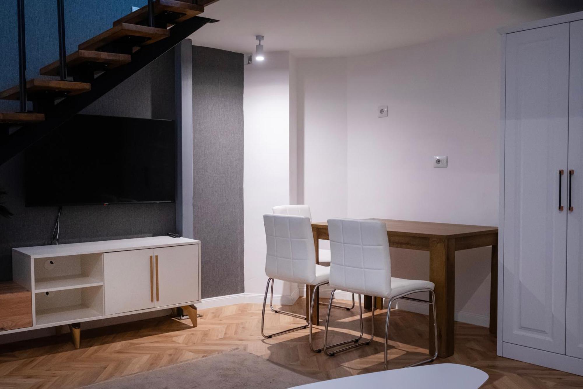 Nam Hotel Prizren Exteriér fotografie