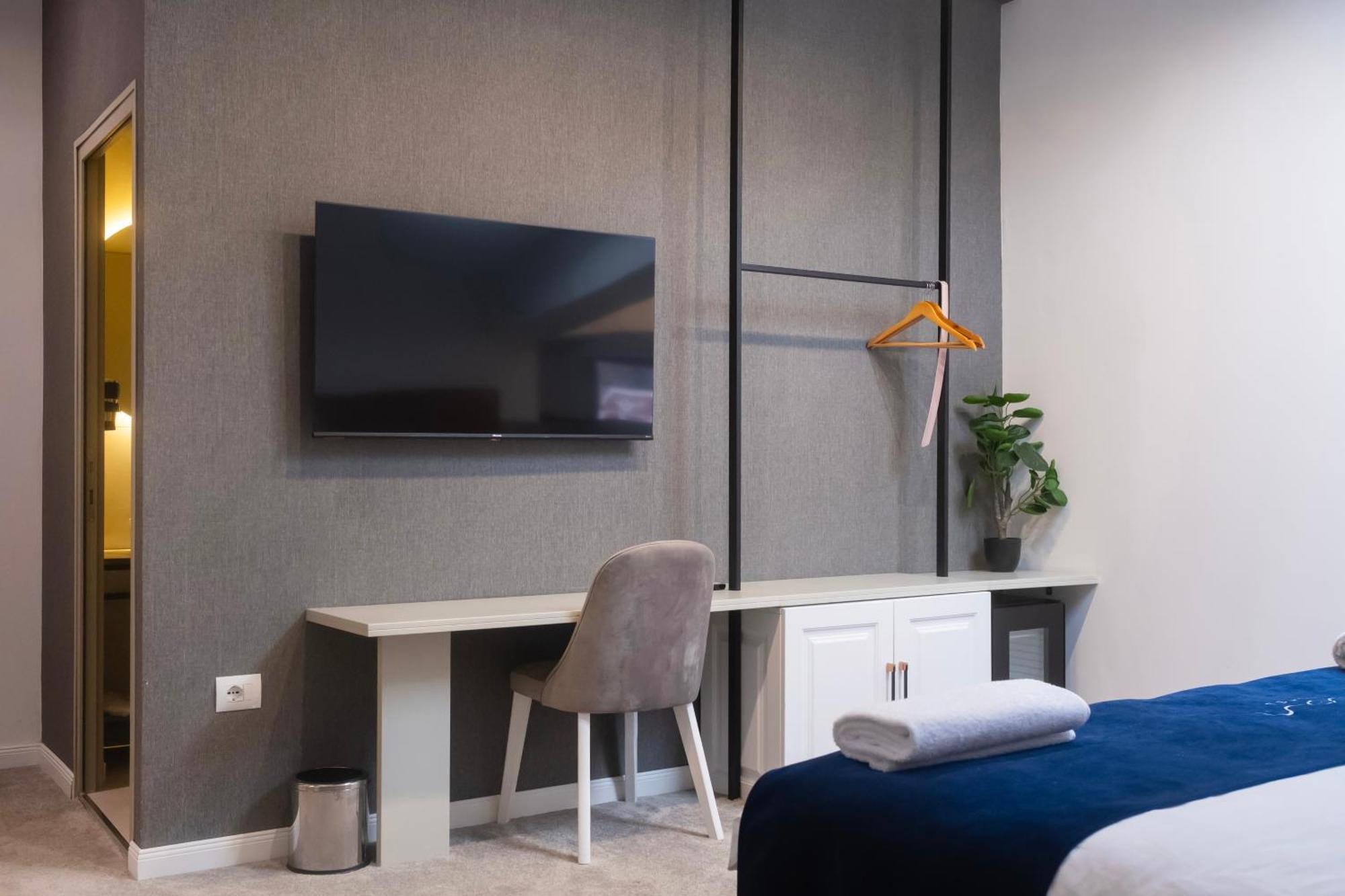 Nam Hotel Prizren Exteriér fotografie